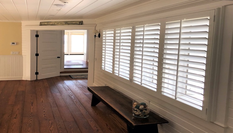 Faux wood plantation shutters in Philadelphia